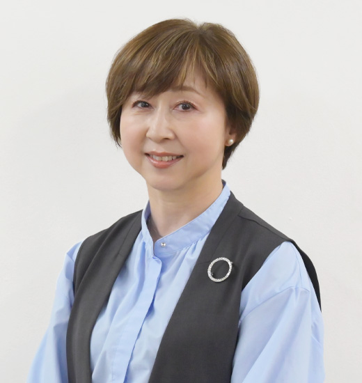 上野 ゆみか
