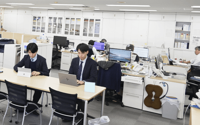 オフィスのようす